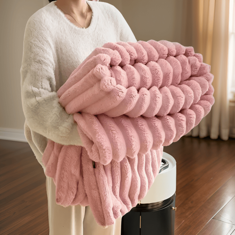 Large unisex fleece blanket, perfect for wrapping up warmly on a cool day.