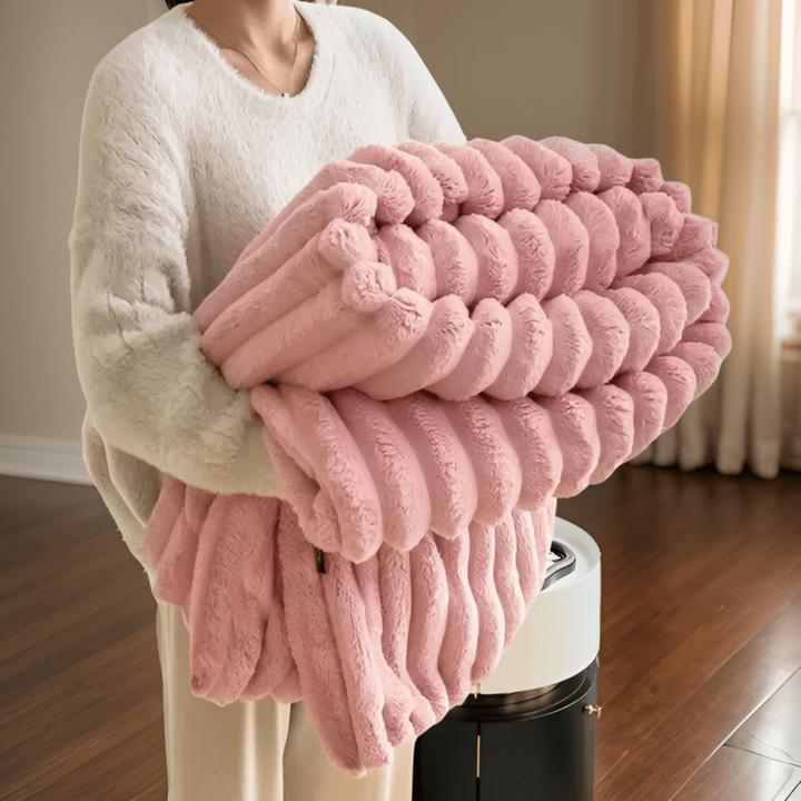 Large unisex fleece blanket, perfect for wrapping up warmly on a cool day.