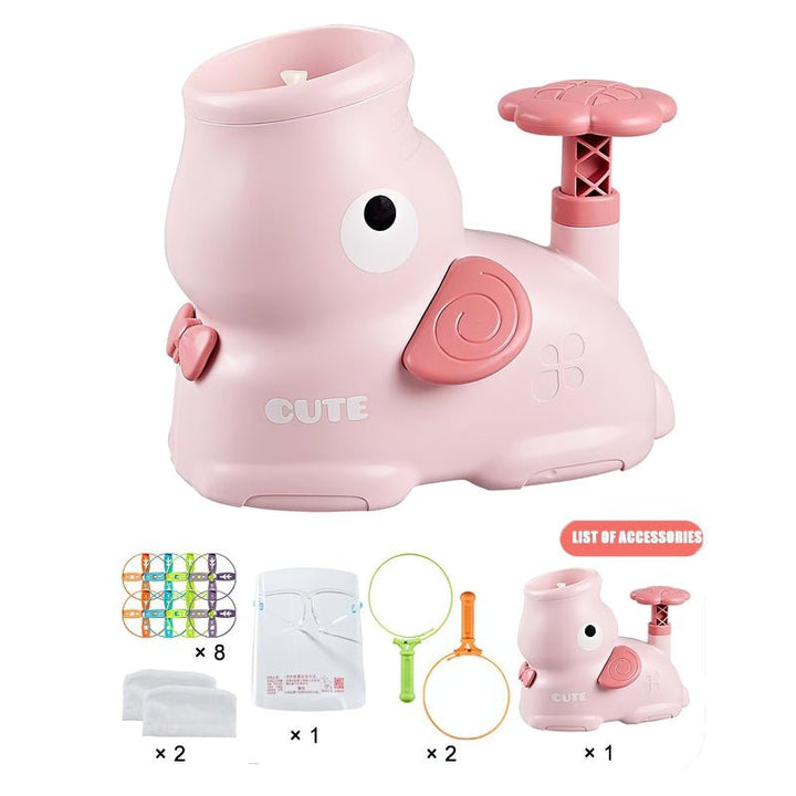 Simple, battery-free flying disc launcher for children, sparking active play and engaging outdoor fun.