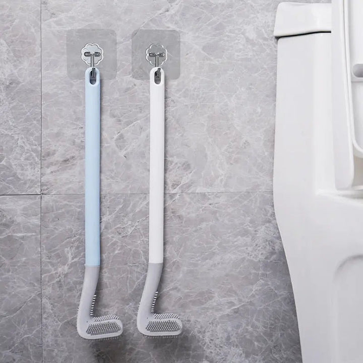 Golf-shaped toilet brush for deep and hygienic bathroom cleaning. A unique, practical home accessory.