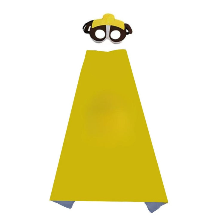 Toddler & kids' Halloween cape and mask for trick-or-treating adventures & festive wear.