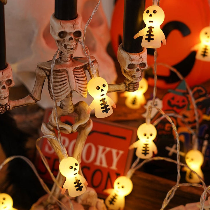 Ultimate spooky LED string lights, battery-operated for versatile indoor & outdoor Halloween decor.