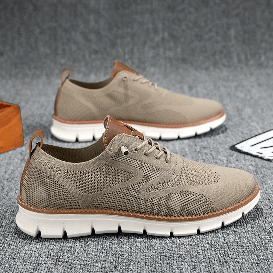 Everyday men's walking sneakers, designed with orthopedic foot support & shock-absorbing cushioning.