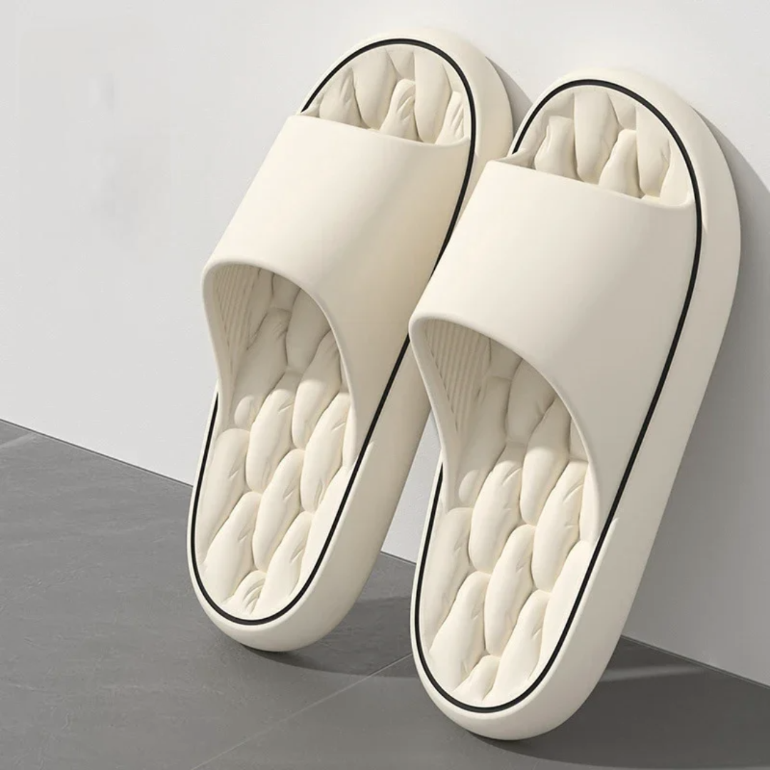 Lightweight men's athleisure slides, featuring a graceful design and supportive cushioned massage footbed.