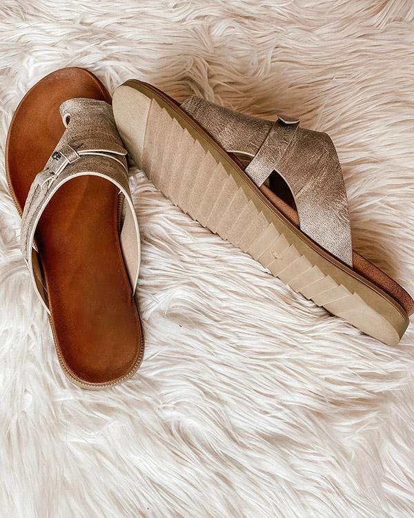 Women's Sienna orthopedic sandals providing superior arch support & relief for foot pain.