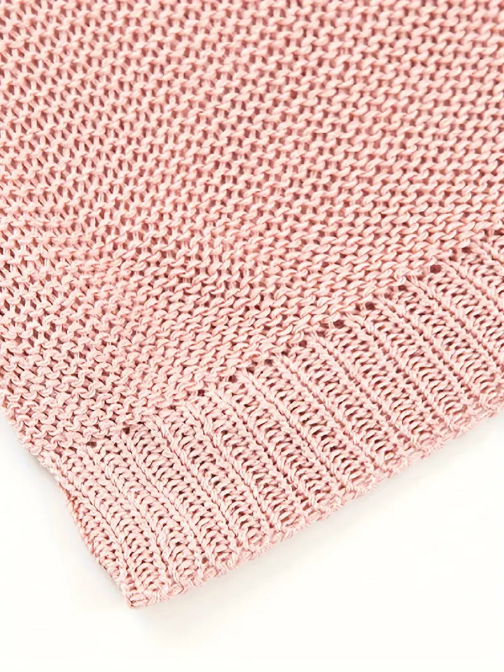 Casual & stylish men's knitted buttoned shirt. Versatile men's fashion for layering & comfort.
