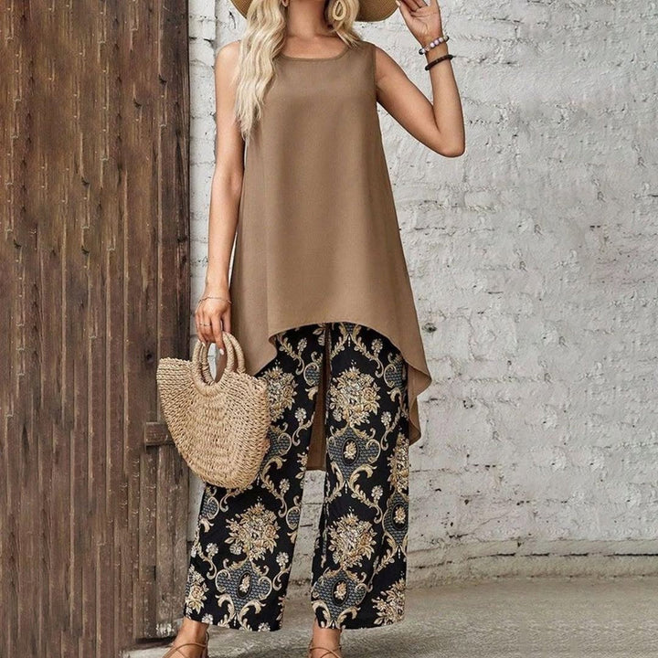Women's classic sleeveless tunic & patterned wide leg pants set. Comfortable, stylish, perfect for casual wear or vacation.