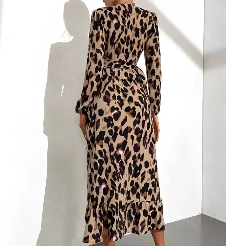 Comfortable women's casual leopard print V-neck midi dress with long sleeves, versatile style.