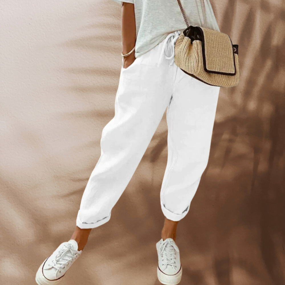 Versatile women's ankle-length linen drawstring pants, providing relaxed comfort for everyday casual style.