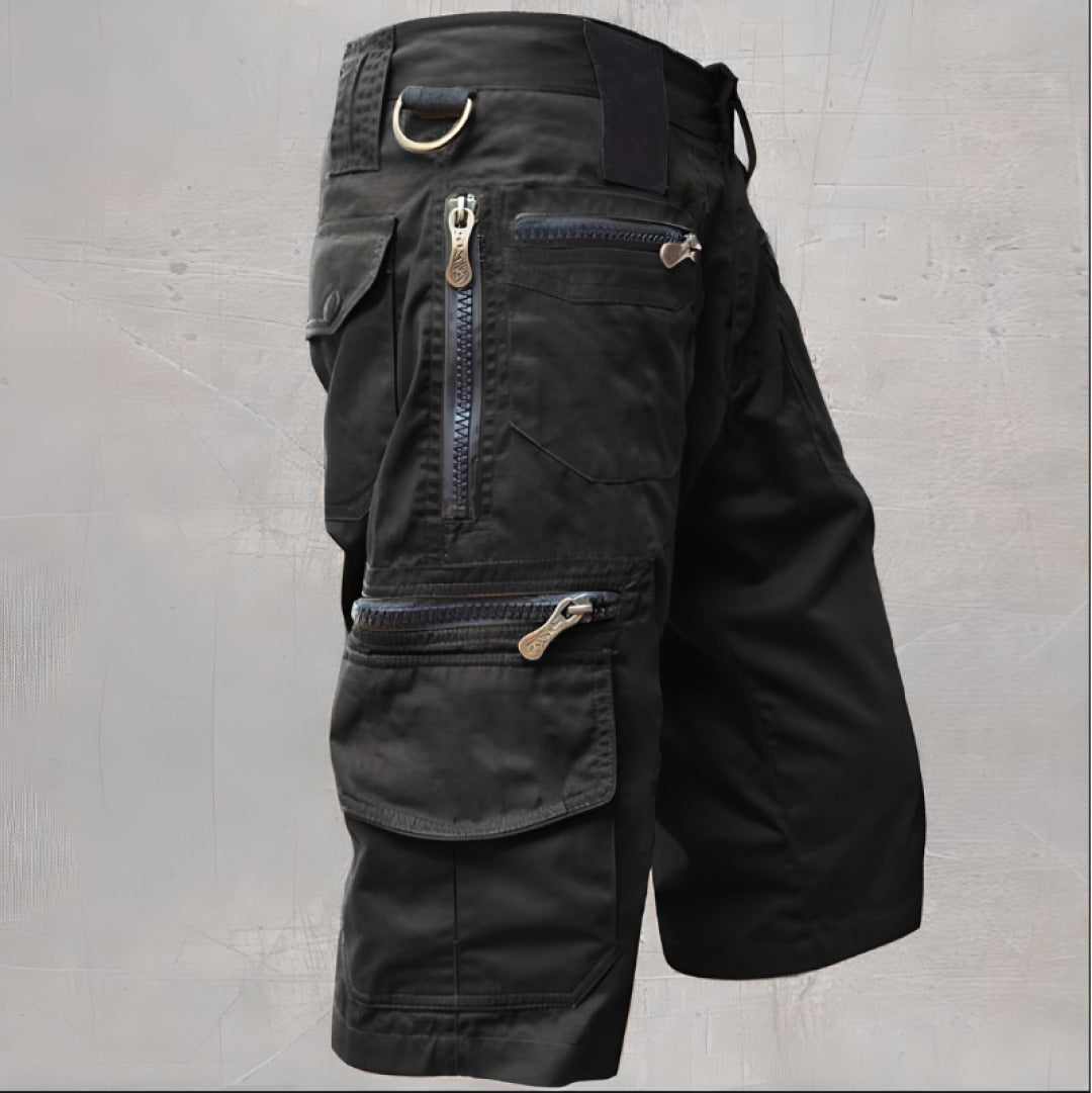 Durable men's outdoor cargo shorts with multiple pockets, ideal for hiking & adventure.