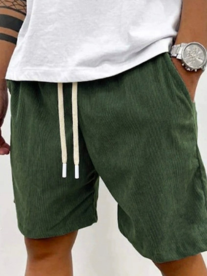 Stylish men's casual drawstring shorts with a relaxed fit, ideal for summer outfits and daily comfort.