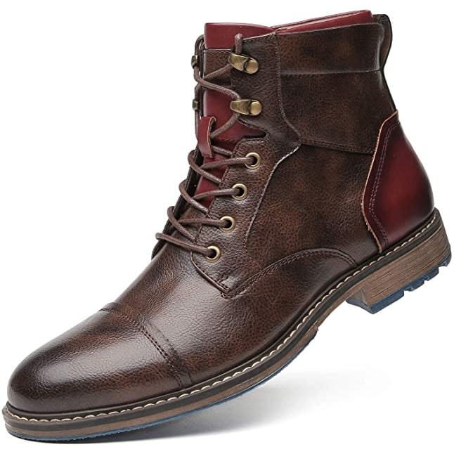 Classic men's casual Oxford boots, designed for comfortable everyday wear. Stylish lace-up footwear for fashion.