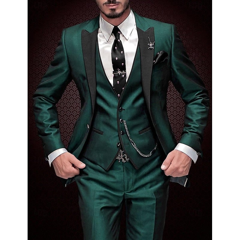Tailored slim fit 3-piece men's suit, featuring a stylish waistcoat & bold contrast lapels.