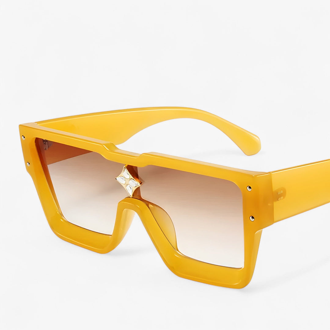 Unisex angular punk sunglasses with mirrored lenses & UV400 protection for a bold streetwear look.