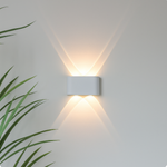 4W | White