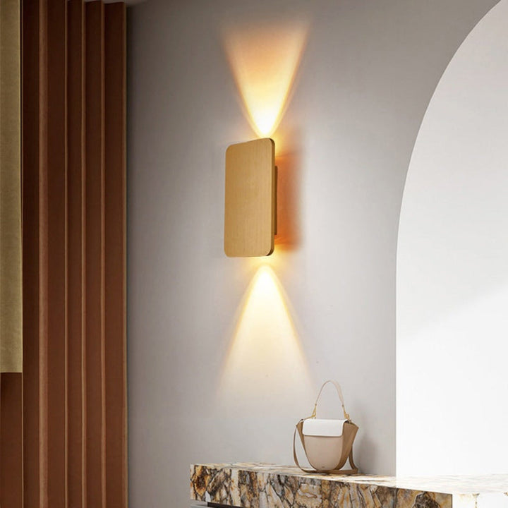Stylish square wall lamp with a minimalist modern design, ideal for living room or bedroom lighting.