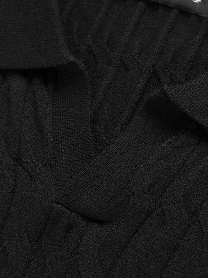 Trendy men's muscle fit polo, a key piece for men's fashion & everyday wear.