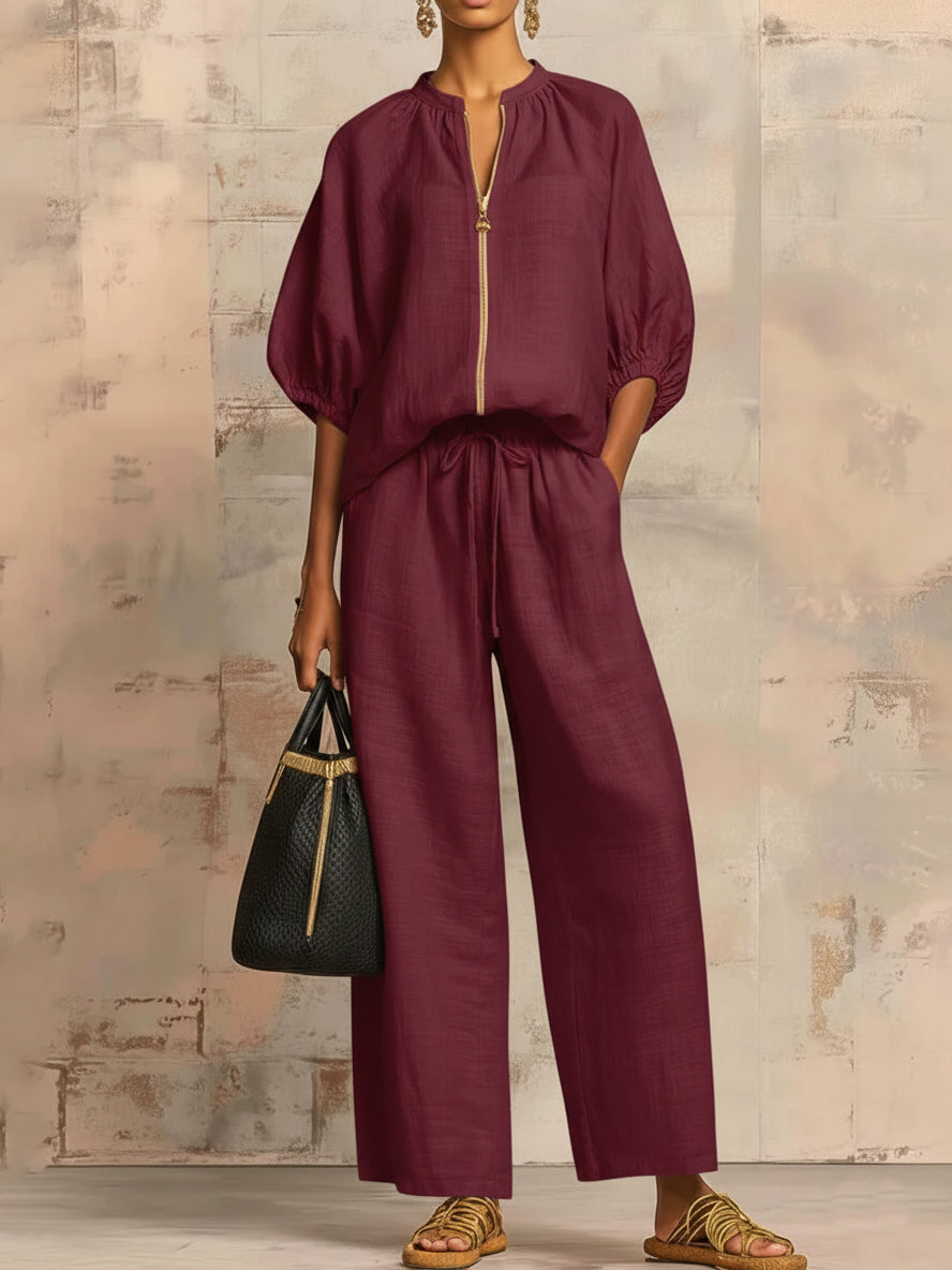 Effortless women's two-piece set with wide-leg pants & a relaxed shirt. Ideal for comfortable daily wear and travel.
