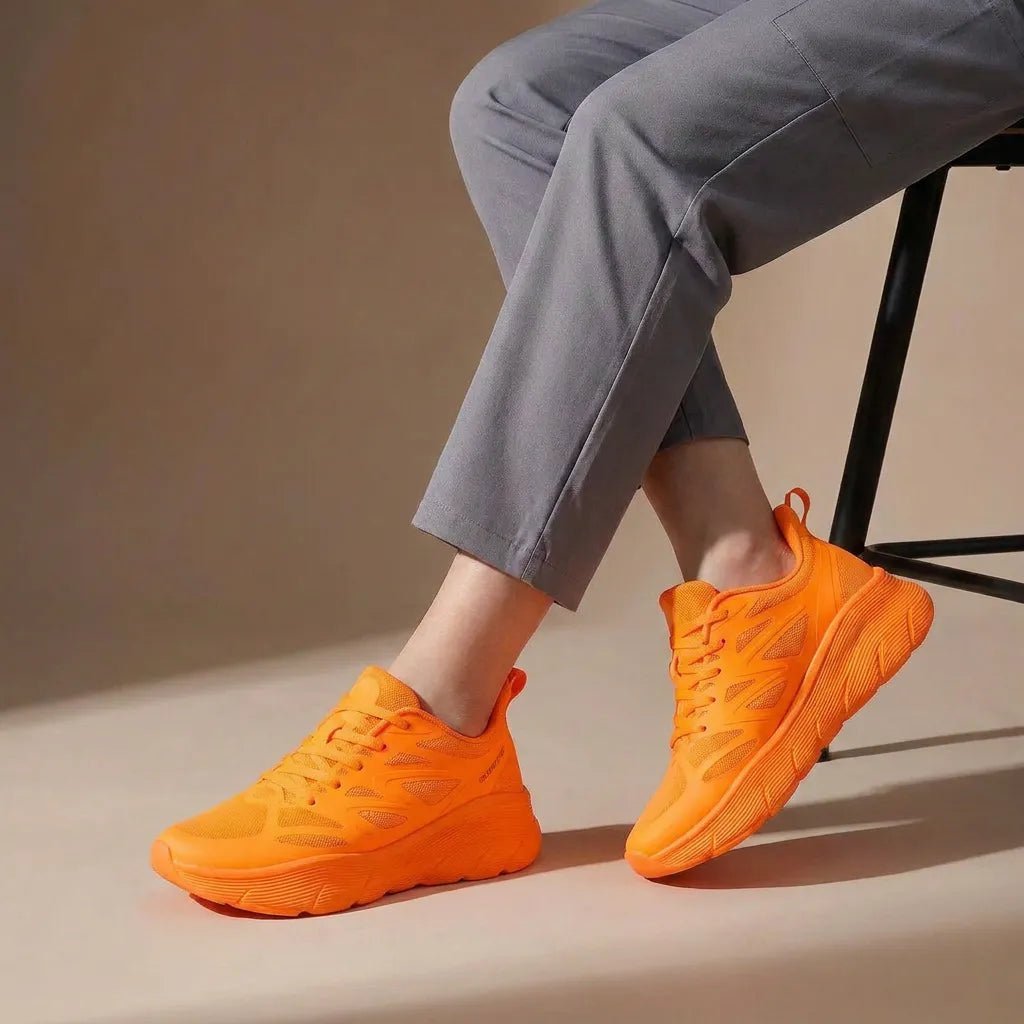 Supportive women's work shoes with Ortho Balance technology, ideal for long standing hours.
