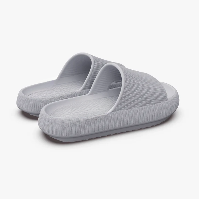 Non-slip casual women's sandals offering arch support & comfort.