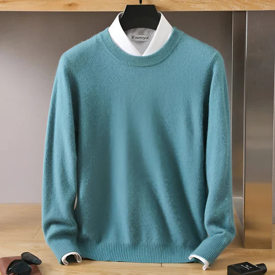 Men's comfortable o-neck sweater, timeless knit pullover for autumn and everyday wear.