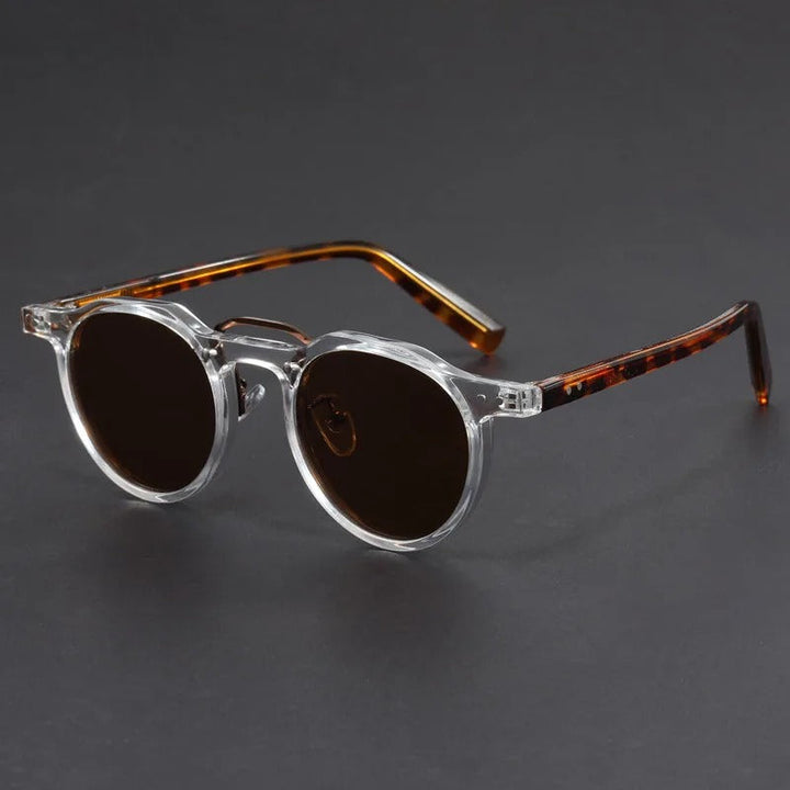 Stylish women's 70s retro sunglasses, offering a chic vintage look and UV400 eye protection.