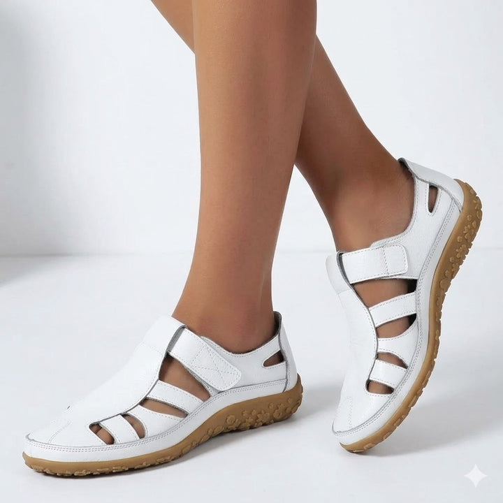 Sophisticated women's closed-toe orthopedic shoes with arch support for comfortable everyday wear.