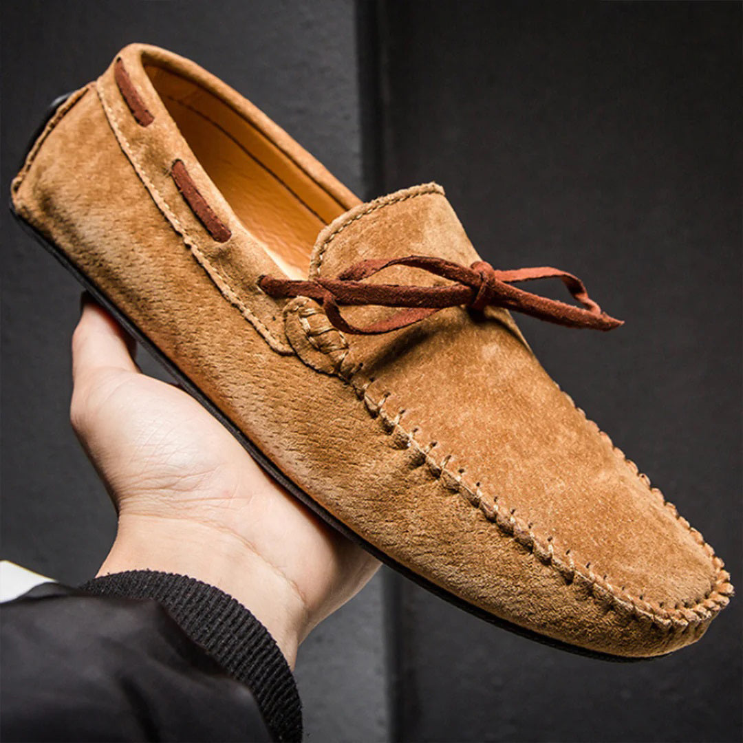 Easy-wear men's boat shoes, versatile casual footwear for summer and driving.