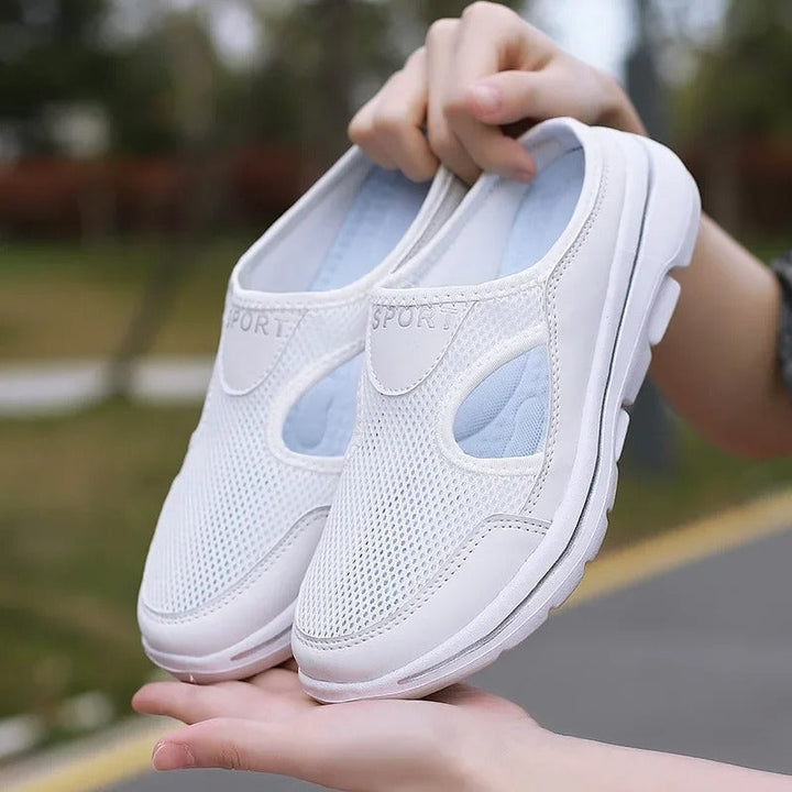 Cloud-Comfort open-toe sandals for women, providing daily foot relief. Cushioned, casual summer footwear.