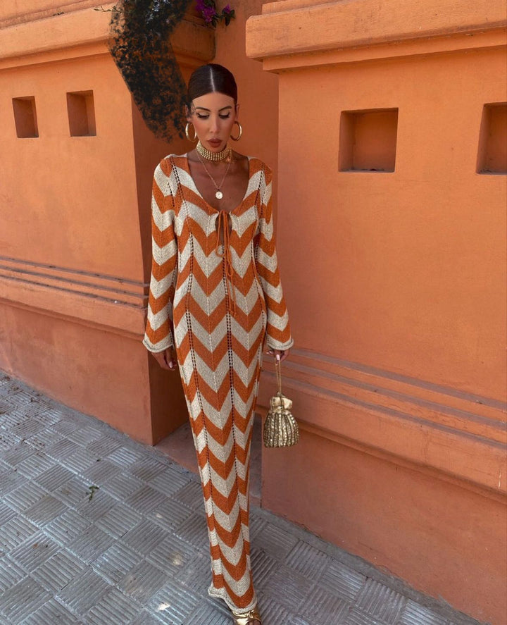 Elegant women's long maxi dress, perfect for sophisticated summer style & comfortable vacation wear.