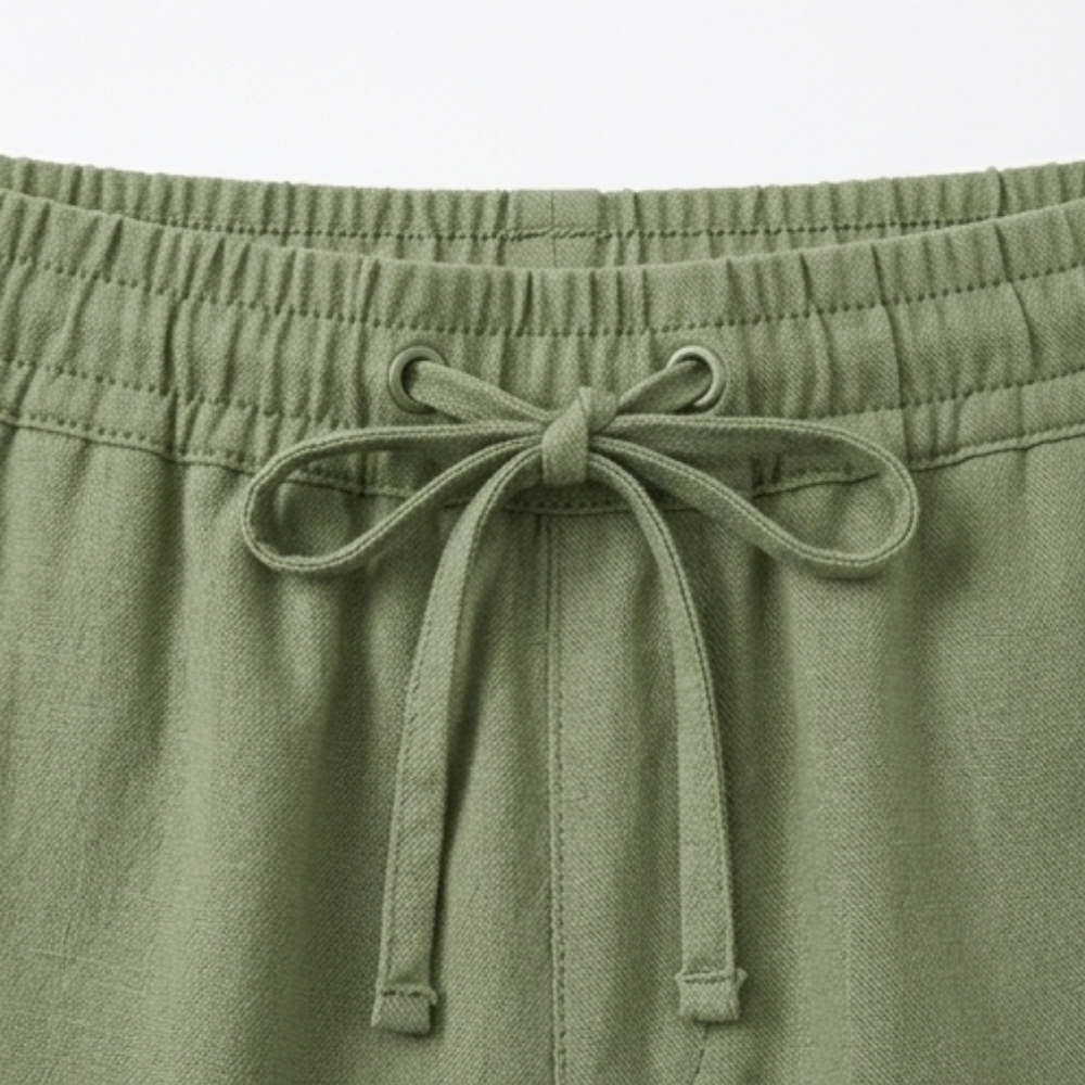 Everyday wear women's drawstring capri pants, offering relaxed and comfortable style.