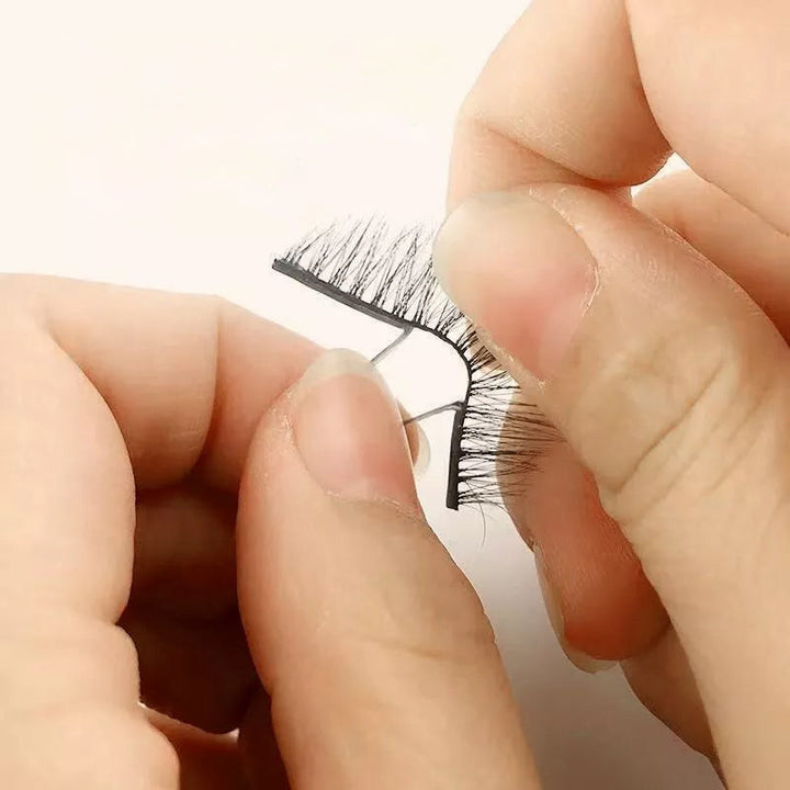 Instant self-adhesive reusable eyelashes for women, a perfect beauty accessory & easy eye makeup.
