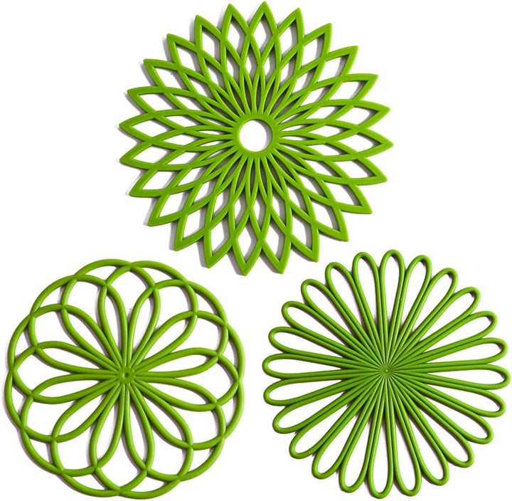 Essential kitchen accessory: 3 heat resistant silicone pot holders & drink coasters.