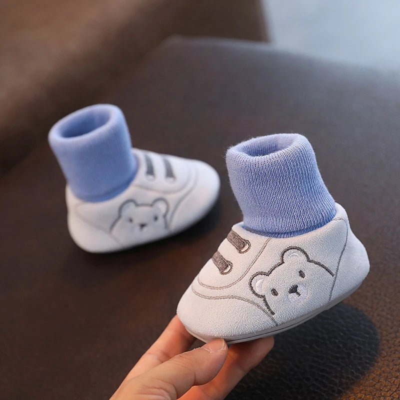 Stylish baby fashion booties with plush lining for ultimate comfort, ideal for winter and fall infant footwear.