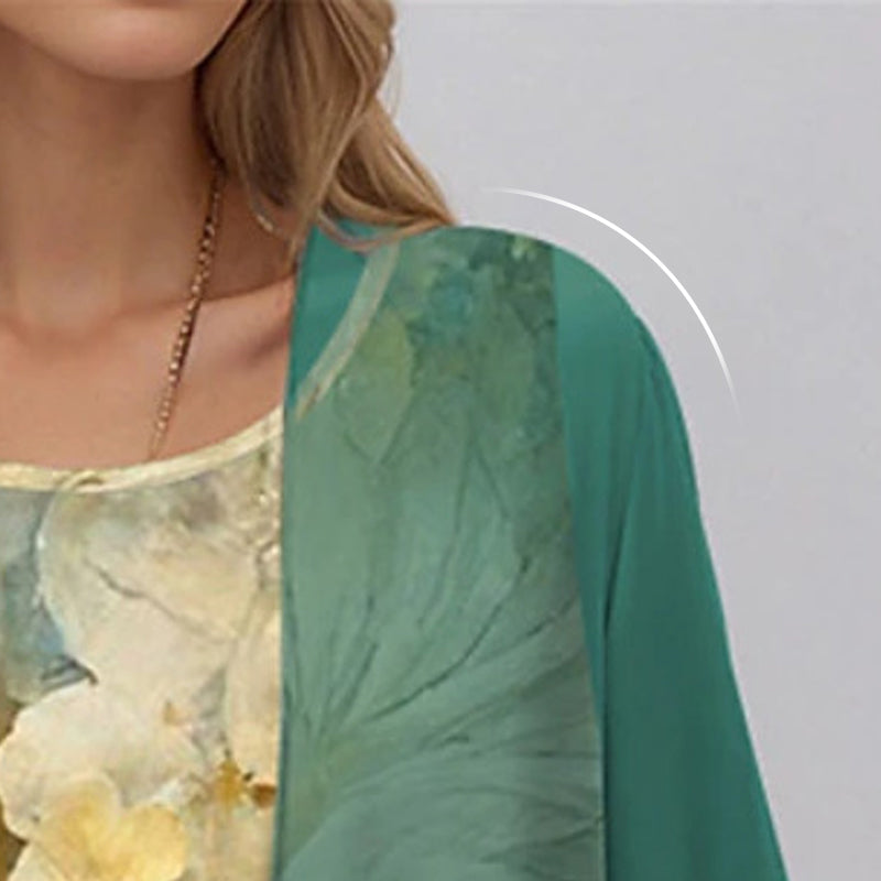 Stylish floral print two-piece outfit for women, great for casual or elegant summer fashion.