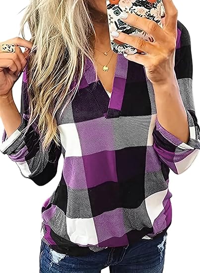 Comfortable women's V-neck checked shirt for everyday style, chic and versatile.