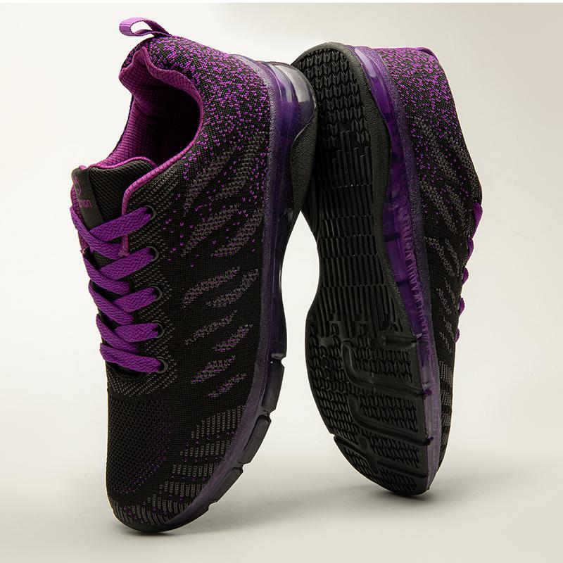 Lightweight women's casual sneakers, providing arch support and everyday comfort for walking.