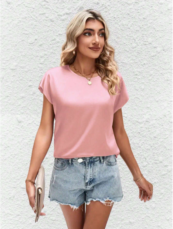 Effortless women's batwing top, combining a stylish loose fit with a classic round neck for comfort.