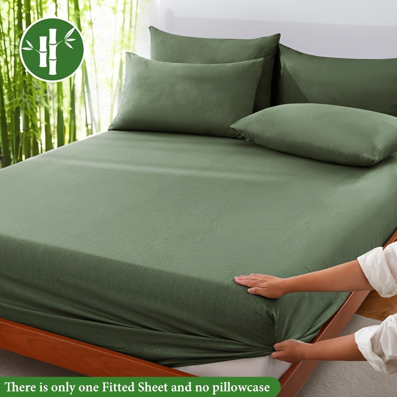 Luxuriously soft bamboo fitted sheet for ultimate comfort. Deep pocket design, perfect breathable bed linen.