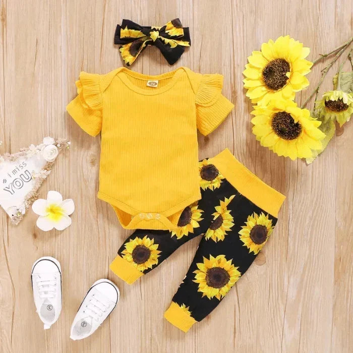 Comfortable long sleeve 2-piece sunflower outfit for baby girls, ideal for cozy fall wear.