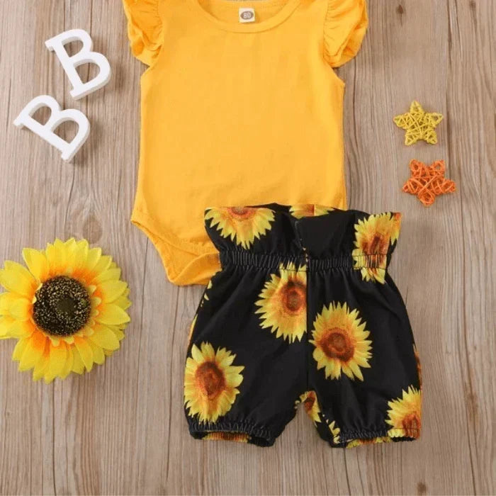 Comfortable & durable long-sleeve 2-piece sunflower set for active baby girls and toddlers.