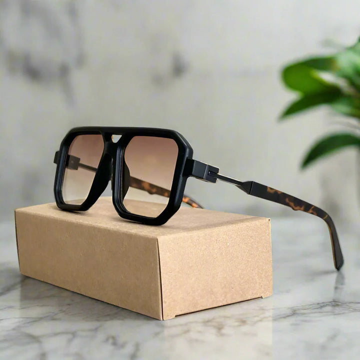 Unisex square aviator sunglasses with UV400 protection, ideal for outdoor style and eye safety.