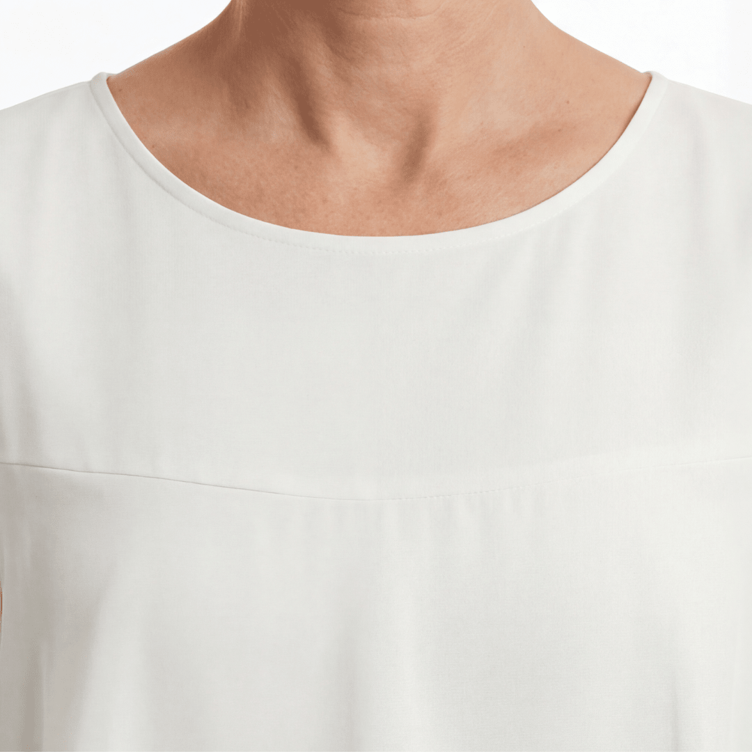Chic women's tiered ruffle midi dress, elegant & flattering for any occasion.