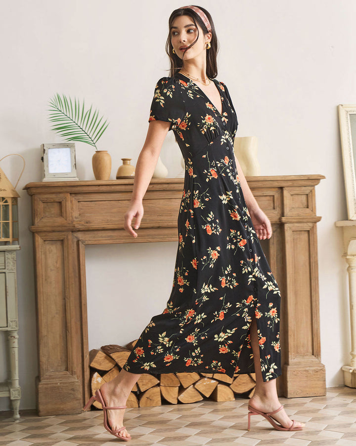 Graceful women's floral print V-neck short-sleeve maxi dress. Effortlessly elegant for summer occasions.