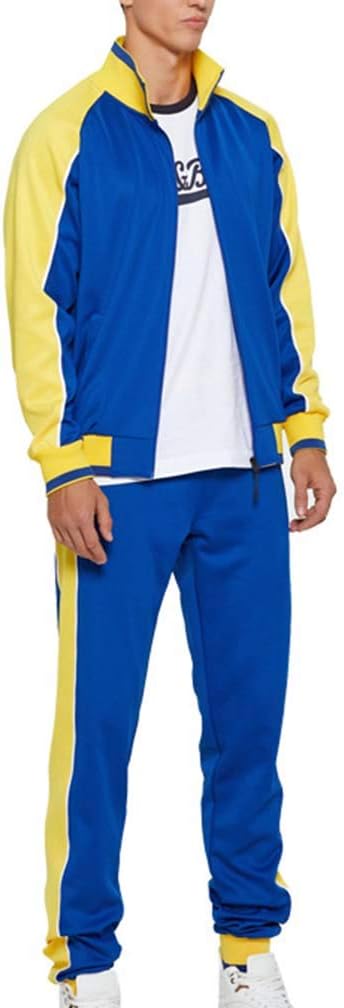 Men's slim-fit sportswear set, designed for comfort and modern aesthetics.