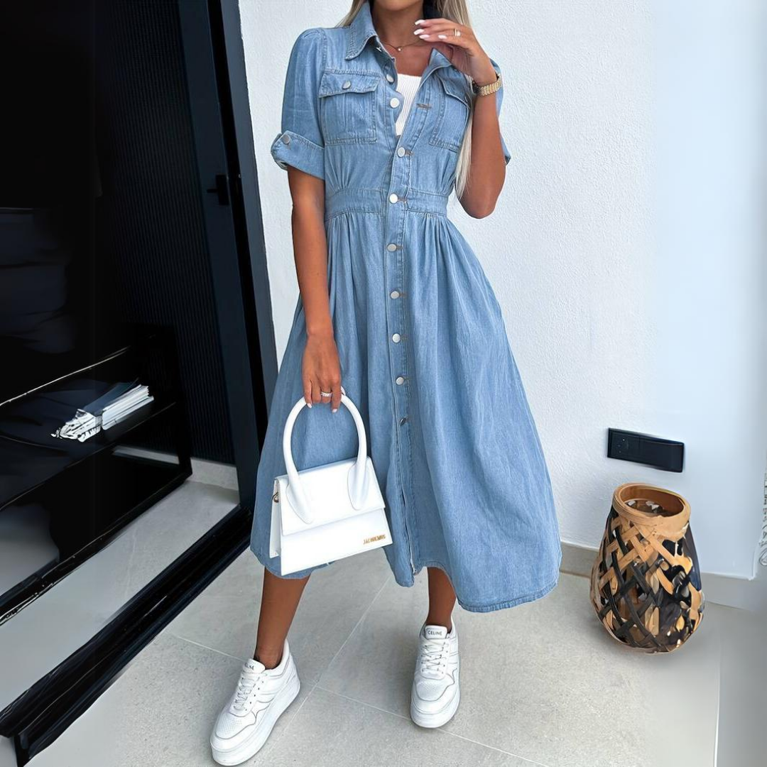 Chic women's short sleeve denim dress. Versatile day dress for summer and casual fashion.