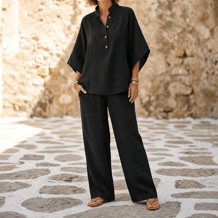 Comfortable women's two-piece set, a relaxed fit tunic top paired with wide-leg pants.