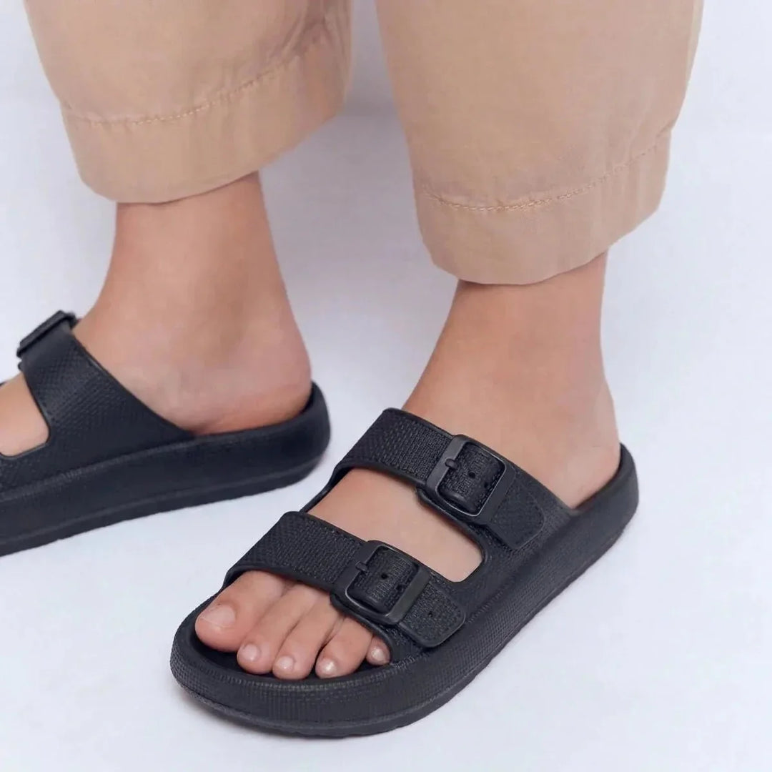 Leopard print orthopedic slippers, ideal for casual wear & arch support.