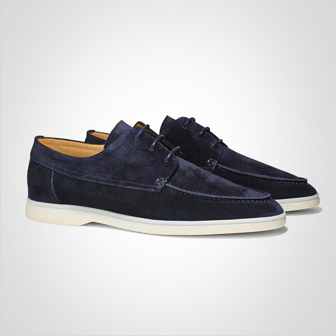 Stylish men's lace-up suede-look boat shoes, perfect for everyday comfort and summer walking. Casual low-top.