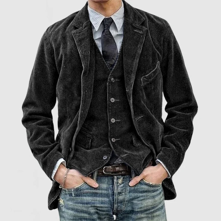 Men's vintage style tailored blazer and vest set for classic formal wear. Ideal for autumn/winter fashion.